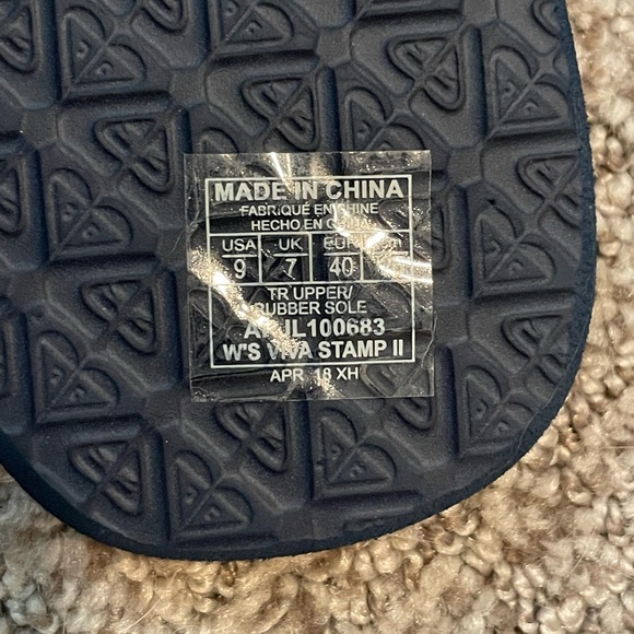 Navy Blue and White Roxy Flip Flops - Picture 5 of 5